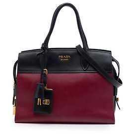 Bolsa Prada Esplanade em Saffiano vermelho e couro de bezerro City Calf