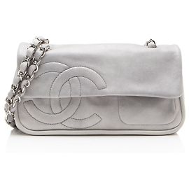 Bolsa de Ombro Chanel Diagonal CC Flap em couro de bezerro