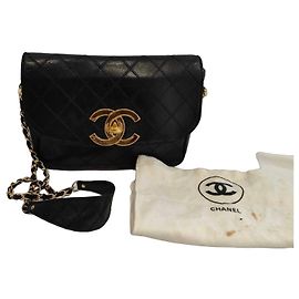 Chanel Classic Flap Bag gestepptes Leder Schwarz