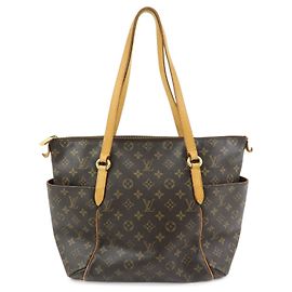 Louis Vuitton Totally Monogram Canvas MM