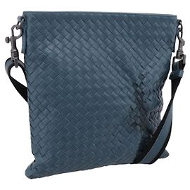Borsa a tracolla BOTTEGA VENETA INTRECCIATO in pelle blu Auth ep16114V