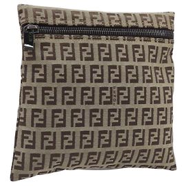 Pouch FENDI Zucchino Canvas Beige Auth kk712A