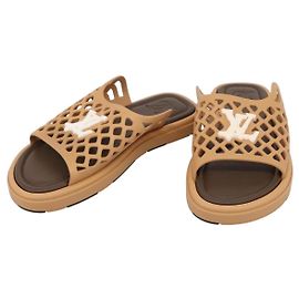 LOUIS VUITTON LV Waffles Sandals Rubber 6 LV Auth 204935M
