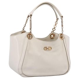 Bolso Tote Salvatore Ferragamo Gancini Chain Leather White Gold Auth 206356A
