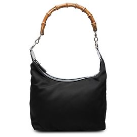 Bolso de hombro Gucci de nailon negro con bambú