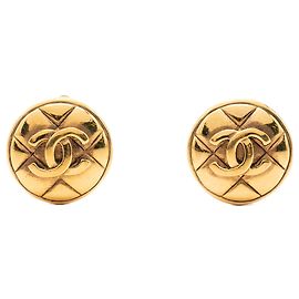 Gold Chanel CC Gold Plated Quilted Round Clip On Earrings