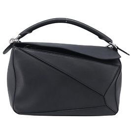 Loewe Puzzle Leather Medium