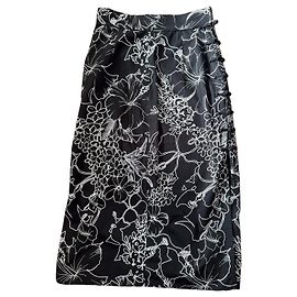 Saia Midi Miu Miu Estampa Floral Preta