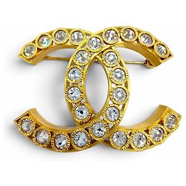 Broche de strass Chanel P22A Médie d'Art Collection