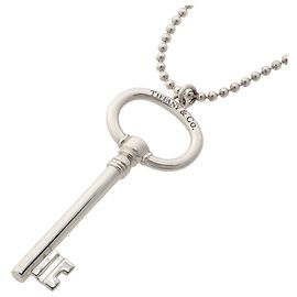 Autre Marque Tiffany & Co. Oval Key Halskette aus Sterlingsilber