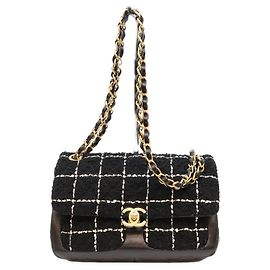 Chanel AS4459 Small Flap Schultertasche aus schwarzem Tweed und Kalbsleder