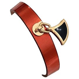 Bulgari Bvlgari B.zero1 Armband aus rotem Leder mit schwarzem Emaille-Anhänger