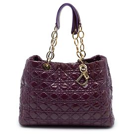 Autre Marque Dior Borsa Shopping Lady Dior Soft Grande in Vernice Cannage Viola