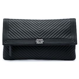 Clutch Chanel Black Chevron Calfskin CC Beauty Boy Foldover Clutch