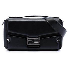 Borsa Satchel Baguette Soft Trunk in pelle nera Fendi
