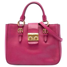 Borsa Satchel Miu Miu in pelle di capra rosa Madras