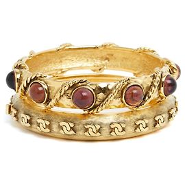 Chanel Set de Pulseras Vintage Gripoix y Logo CC