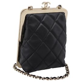 CHANEL Kettenbeutel aus Lammleder Schwarz Goldfarben CC Auth 206632SAV
