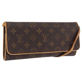LOUIS VUITTON Monogram Pochette Twin GM Shoulder Bag M51852 LV Auth 205833