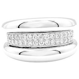Autre Marque Anel de ouro branco e diamantes com moldura canelada.