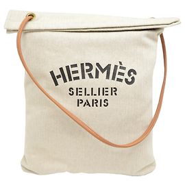 Hermès Hermes Aline GM Schultertasche für Damen