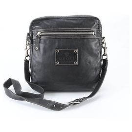 Bolsa de Ombro em Couro Gucci Crest