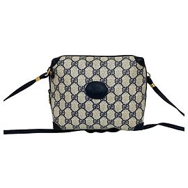 Gucci Vintage GG Logo Mini-Schultertasche aus Leder in Navy Blue