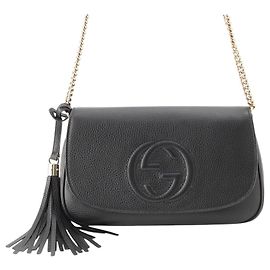 Gucci Soho Chain Flap Crossbody in pelle di vitello nera Medium