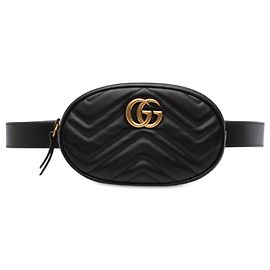 Borsa cintura Gucci GG Marmont in pelle di vitello matelassé nera