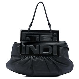 Bolso tote convertible To You de piel negra Fendi