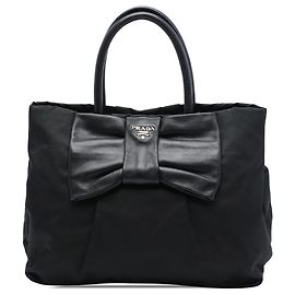 Borsa Tote Prada in Tessuto Nero con Fiocco