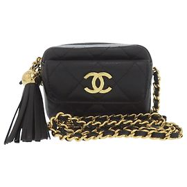 Bolso de hombro Chanel Coco Mark Matelassé Mini con flecos y cadena