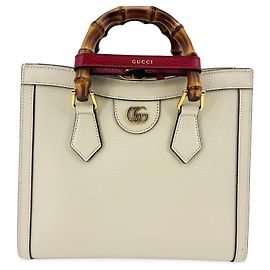 Gucci Diana NM Bamboo Handle Leather Small