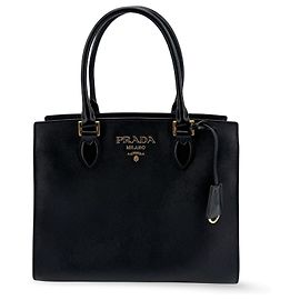 Prada saffiano tote Leather