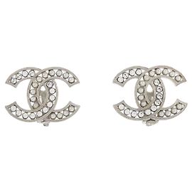 Pendientes Chanel CC Clip-On de metal con cristales y perlas artificiales