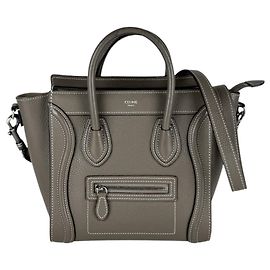 Céline Bolsa de Ombro em Couro Celine Luggage Nano Shopper