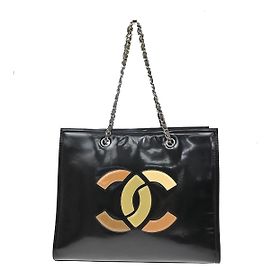 Batom Chanel Open Patent Vinyl Large
