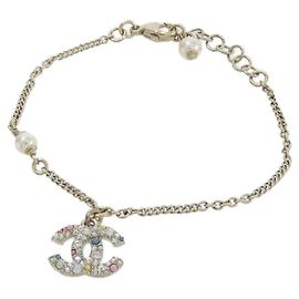 Pulseira de pingentes multicolorida Chanel