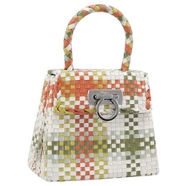 Borsa Salvatore Ferragamo Gancini in pelle multicolore argento Auth LN051V
