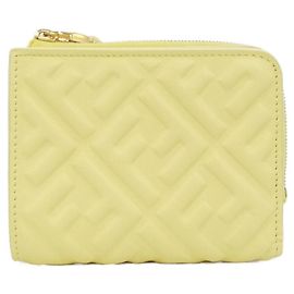 Portamonete Fendi in nappa gialla