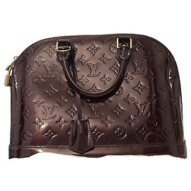 Louis Vuitton Alma BB Monogram Vernis