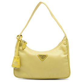 Prada Mini Tessuto Re Edition 2000 Schultertasche Gelb