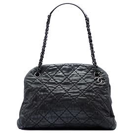 Chanel Black Large Quilted Iridescent Calfskin Just Mademoiselle
