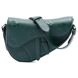 Autre Marque Sac bandoulière Saddle Dior en veau lisse embossé vert motif trèfle