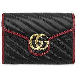 Gucci GG Marmont Matelassé Wallet On Chain aus schwarzem Kalbsleder Torchon