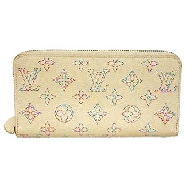 Louis Vuitton Mahina Long Wallet