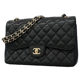 Chanel Schultertasche Schwarz