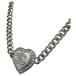 Colar de corrente Chanel Coco Mark Heart