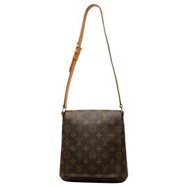 Bolsa de Ombro Louis Vuitton Monogram Musette Salsa