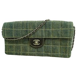 Bolsa de Ombro Chanel Denim Blue Chocolate Bar Chain
